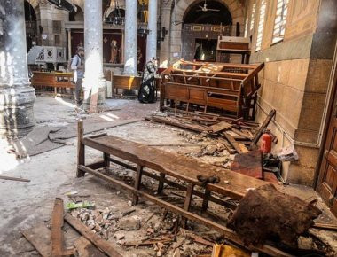 Ο εισαγγελέας της Αιγύπτου παρέπεμψε 48 ανθρώπους σε στρατοδικείο ως ύποπτους για τις επιθέσεις στις εκκλησίες